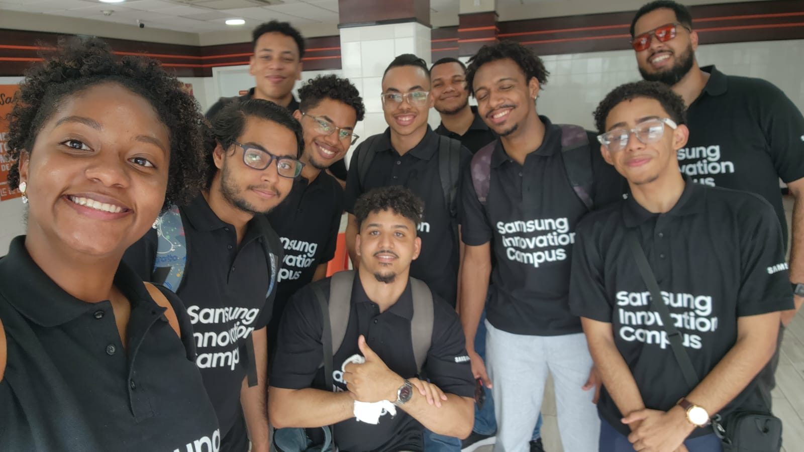 Estudiantes del SIC en la presentación de sus proyectos